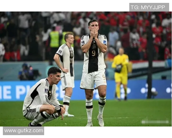 德国队在国际大赛中表现低迷的深层原因分析与反思