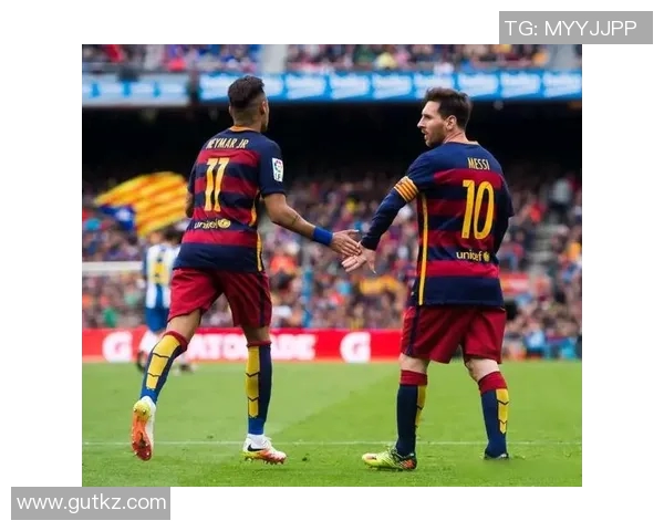 梅西宣布与巴塞罗那俱乐部分道扬镳，结束20年传奇征程